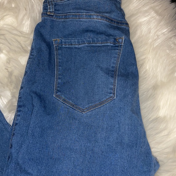 Classic High Waist Skinny Jeans- Medium Blue Wash 👖 - Picture 11 of 12